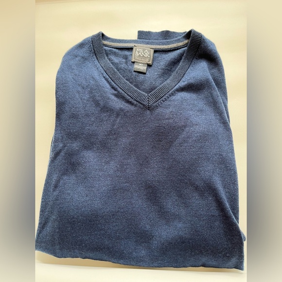 Jos. A. Bank Charcoal V-Neck Sweater - Picture 3 of 3